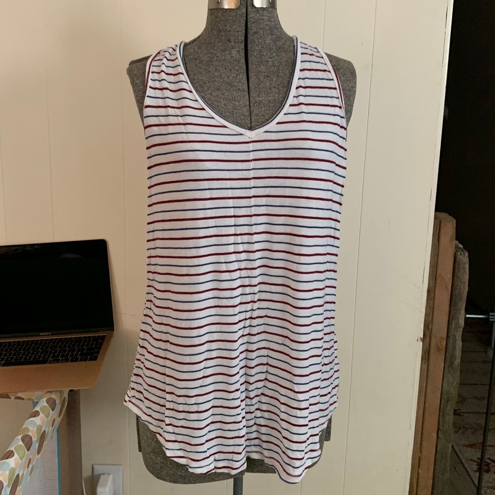 Maurices top